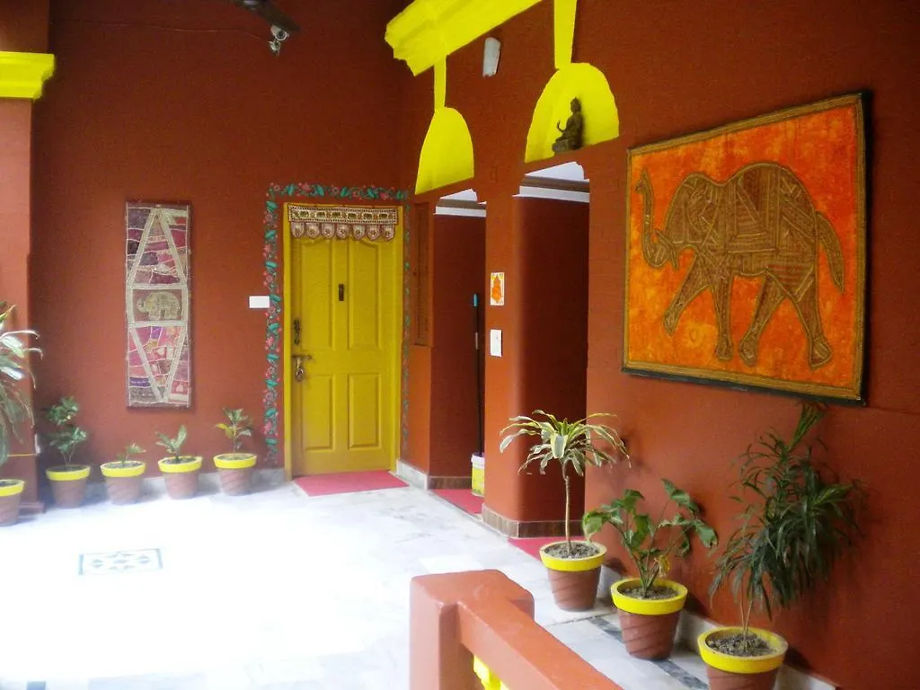 *** Hotel Ganpati Guest House Varanasi India